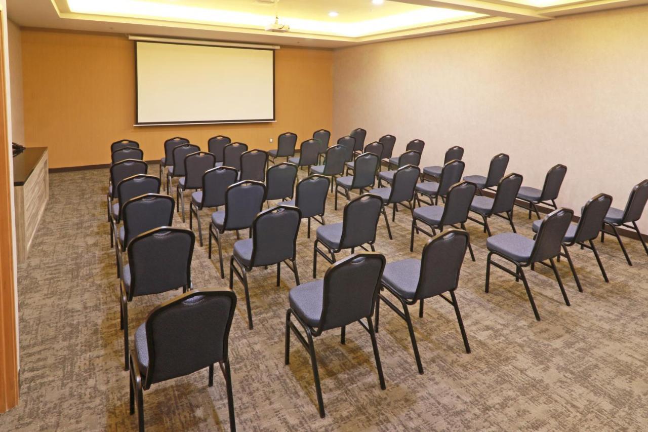 Holiday Inn - Ciudad Juarez By Ihg Ngoại thất bức ảnh